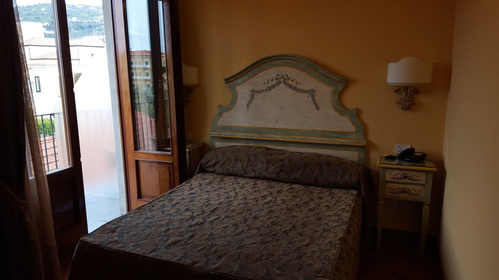 Hotel Palazzo Guardati Sorrento Ngoại thất bức ảnh